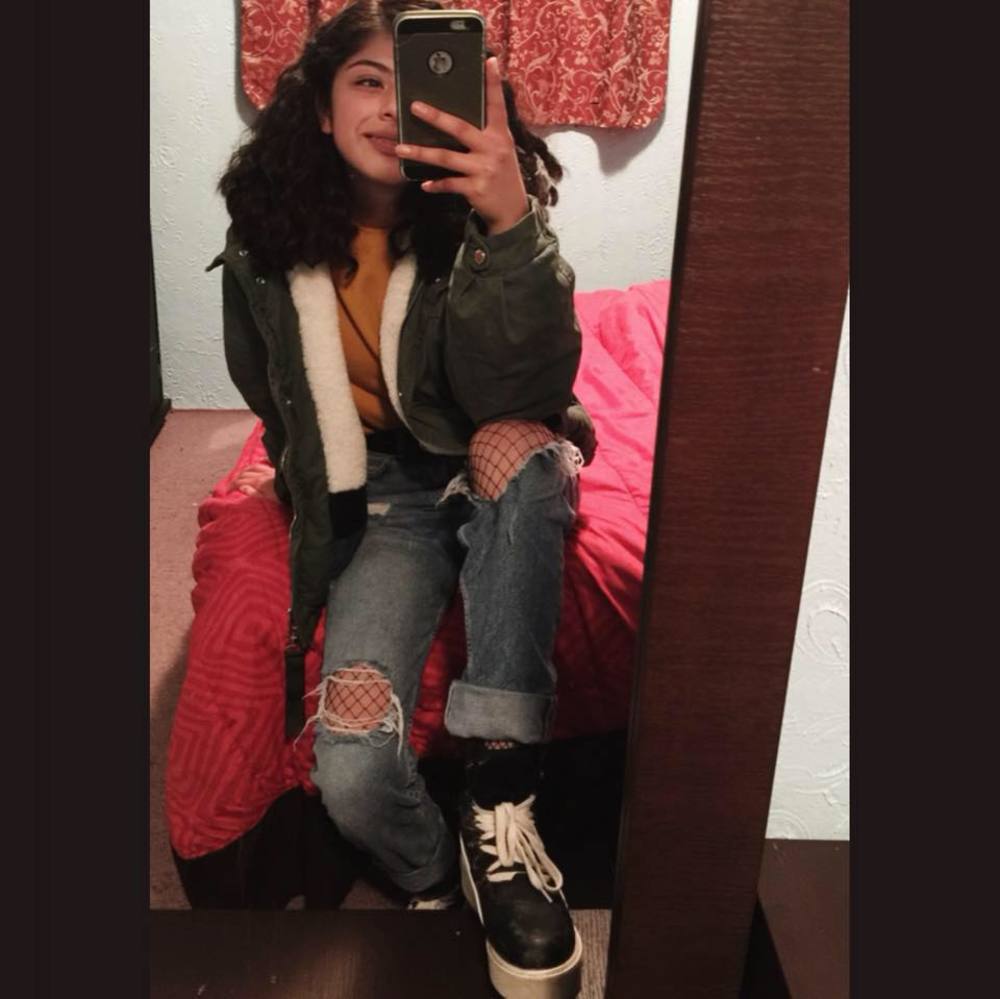 Meet your Posher, Alondra